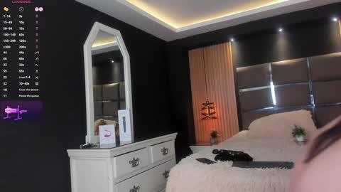 Snapshot of mariana_castro9 chatting on January 2025 09:19:02 AM Mariana Castro online show from January 2025 09:19:02 AM