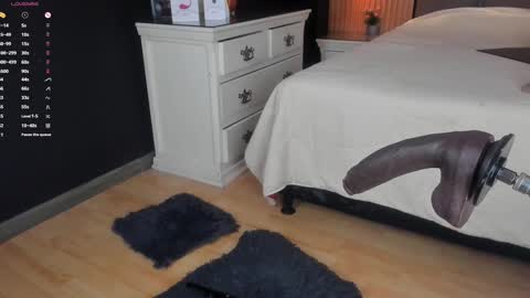 Snapshot of mariana_castro9 chatting on February 2025 06:39:01 AM Mariana Castro online show from February 2025 06:39:01 AM