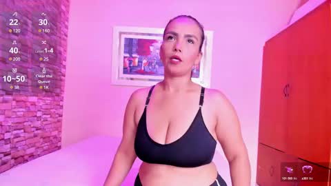mariana mauricio online show from February 2025 09:15:01 PM