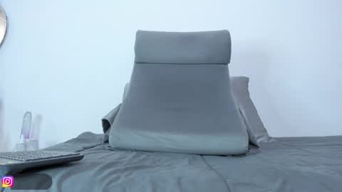 Snapshot of mariana_preciado chatting on May 2026 07:00:01 PM Mariana Preciado online show from May 2026 07:00:01 PM