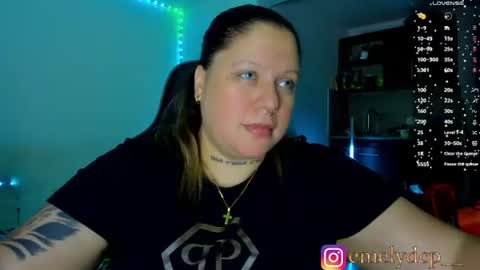 Snapshot of mariana_spellman chatting on June 2026 06:05:01 AM Emely online show from June 2026 06:05:01 AM