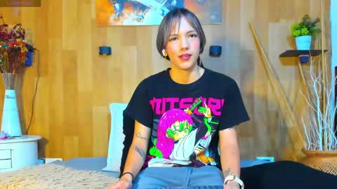 Snapshot of marianaa90 chatting on May 2026 11:48:01 AM Mariana Angel online show from May 2026 11:48:01 AM