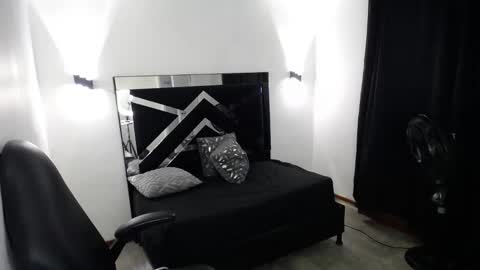 Mariana online show from March 2026 03:12:01 AM