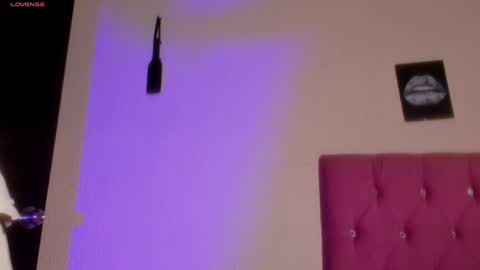 Snapshot of marianawlls chatting on January 2025 07:29:01 PM mariana williams online show from January 2025 07:29:01 PM