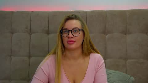 Maria online show from February 2025 04:08:01 PM