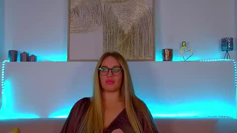 Maria online show from March 2025 06:54:01 PM