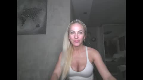 Snapshot of marianna1977 chatting on May 2026 06:27:01 PM marianna1977 online show from May 2026 06:27:01 PM