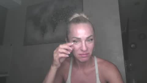 marianna1977 online show from August 2026 07:19:02 PM