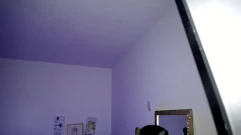 Mariana online show from December 2025 09:05:02 AM