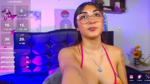 Marian online show from April 2026 09:34:02 PM