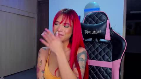 M A R I A N E online show from December 2025 07:36:01 AM