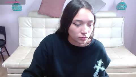 Snapshot of marianne_cam chatting on May 2026 02:58:02 PM marianne_cam online show from May 2026 02:58:02 PM
