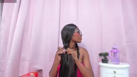 marianrosse online show from May 2026 01:12:01 AM