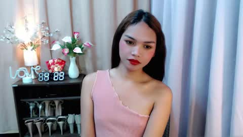 Maria online show from October 2025 08:28:02 PM