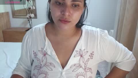 mariavex online show from November 2025 07:51:02 PM