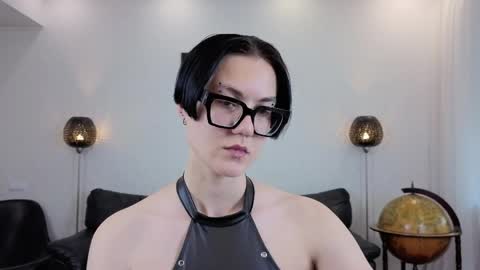 Snapshot of marie_fitch chatting on May 2026 03:48:02 AM Marie Fitch online show from May 2026 03:48:02 AM