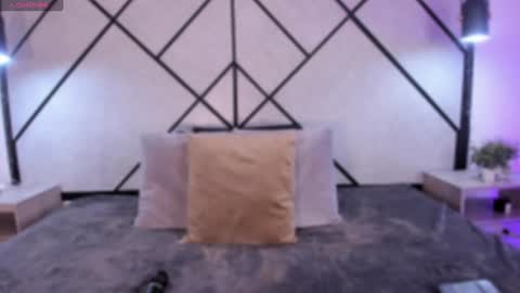 Snapshot of marie_miller_ chatting on January 2025 12:06:02 PM M A R I E online show from January 2025 12:06:02 PM