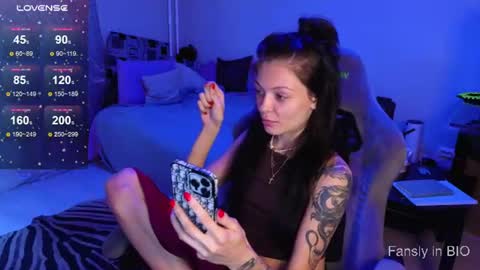 Snapshot of mariella__adams chatting on July 2026 06:34:02 PM Maria online show from July 2026 06:34:02 PM