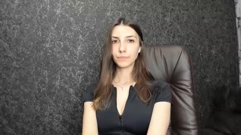 marielleanker online show from September 2025 12:59:02 PM