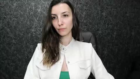 marielleanker online show from September 2025 04:55:02 AM