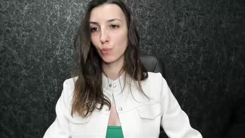 marielleanker online show from September 2025 06:15:02 AM