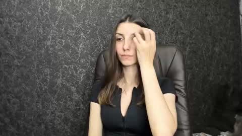 marielleanker online show from November 2025 02:39:01 AM