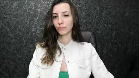 marielleanker online show from November 2025 03:16:02 AM