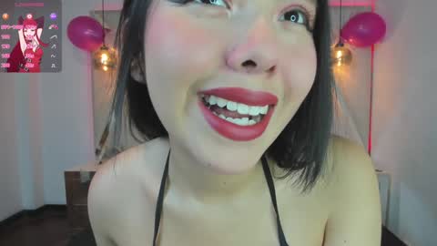 Snapshot of marielqueenx chatting on January 2025 07:24:02 AM Viviana online show from January 2025 07:24:02 AM