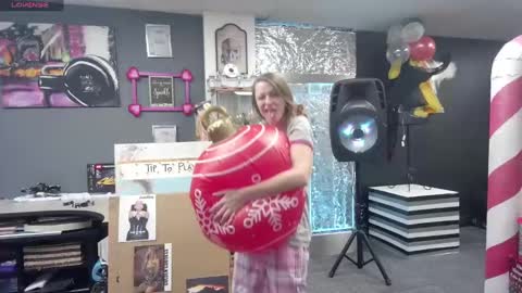 Marie Ann Waters online show from December 2024 11:48:01 PM