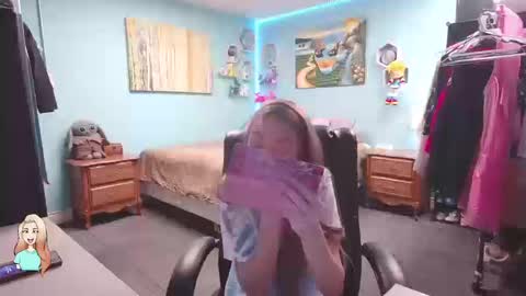 Marie Ann Waters online show from October 2025 12:32:01 AM