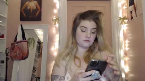 marigoldrue online show from January 2026 10:33:02 PM