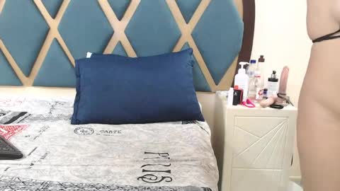 MARIHAM AND MURATH online show from April 2026 01:42:02 AM