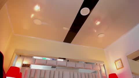 mariiahneedles online show from February 2025 04:15:01 AM