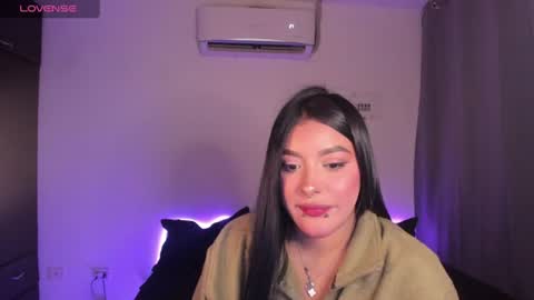 Mariana Hasper online show from June 2026 07:45:02 AM