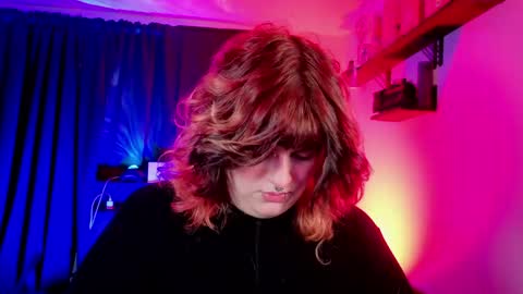 mariiana_velezz online show from May 2026 10:53:02 AM