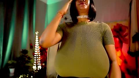 Snapshot of mariicha chatting on December 2024 10:12:01 AM Nikita - Scroll down and read my bio please. New Pictures in Bio online show from December 2024 10:12:01 AM