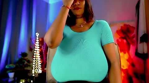 Snapshot of mariicha chatting on February 2025 06:51:02 AM Nikita - Scroll down and read my bio please. New Pictures in Bio online show from February 2025 06:51:02 AM