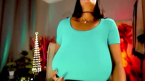 Snapshot of mariicha chatting on March 2025 09:18:02 AM Nikita - Scroll down and read my bio please. New Pictures in Bio online show from March 2025 09:18:02 AM