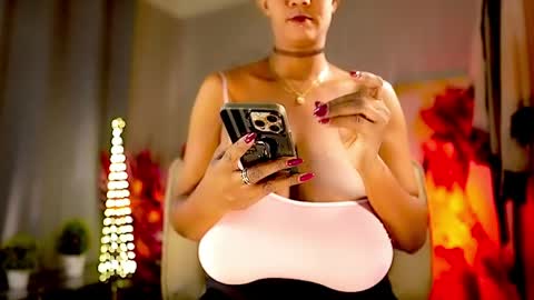 Nikita - Scroll down and read my bio please. New Pictures in Bio online show from April 2026 07:17:02 AM