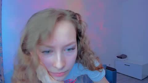 Marilina online show from February 2025 04:53:01 AM