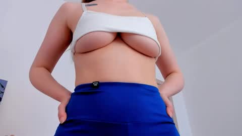 Snapshot of marilinal chatting on May 2026 07:58:01 AM Marilina online show from May 2026 07:58:01 AM