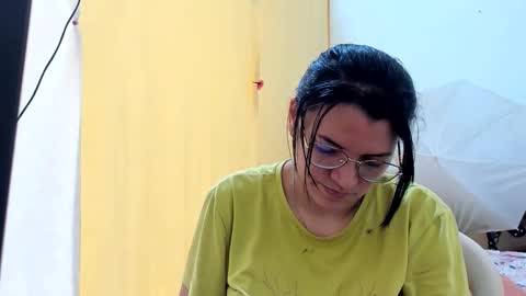 Snapshot of marilyn_garcia chatting on May 2026 03:16:01 PM MARILYN SEXY online show from May 2026 03:16:01 PM