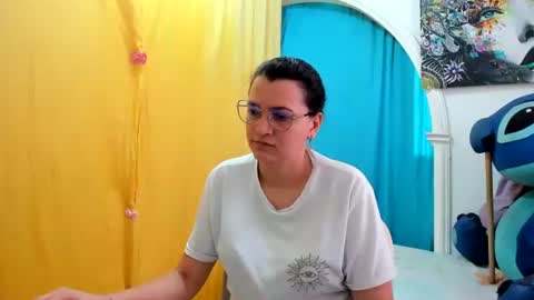 Snapshot of marilyn_garcia chatting on July 2026 02:04:01 PM MARILYN SEXY online show from July 2026 02:04:01 PM