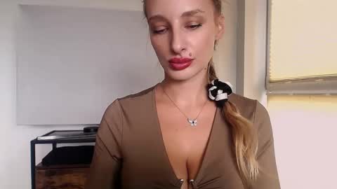 MarilynDevilish online show from September 2025 07:32:02 AM