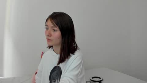 Marin kitoko online show from February 2025 07:16:02 PM