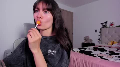 Marin kitoko online show from October 2025 11:13:02 PM