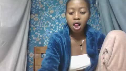 Snapshot of marinagold69 chatting on May 2026 05:27:02 AM marinagold69 online show from May 2026 05:27:02 AM