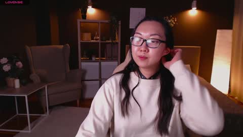 Snapshot of marine_vact chatting on January 2025 12:12:01 AM Marine  online show from January 2025 12:12:01 AM