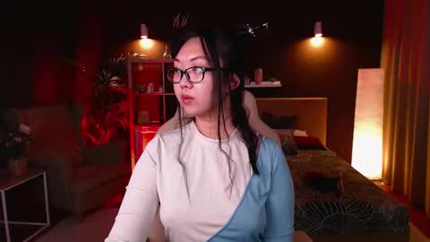 Snapshot of marine_vact chatting on October 2025 02:06:02 PM Marine  online show from October 2025 02:06:02 PM