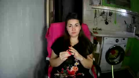 MarinettaQhot online show from January 2025 06:35:02 PM
